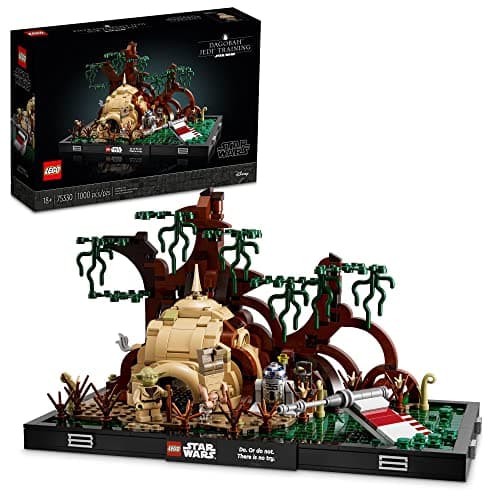 LEGO Star Wars Dagobah Diorama 75330